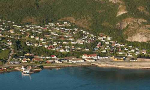 flyfoto av helgeland, salten, meløy, ørnes