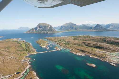 flyfoto av helgeland, salten, meløy, støtt