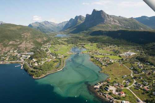 flyfoto av helgeland, salten, meløy, ørnes