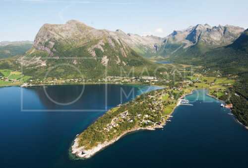 flyfoto av helgeland, salten, meløy, neverdal