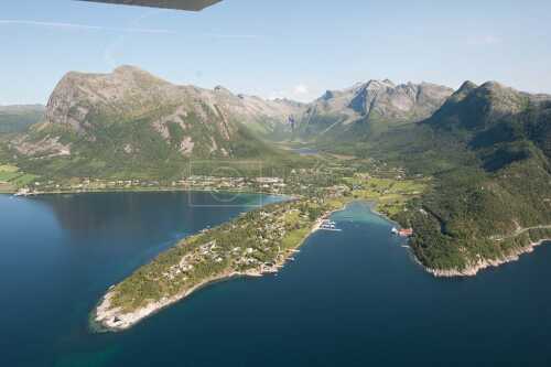 flyfoto av helgeland, salten, meløy, neverdal