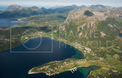 flyfoto av helgeland, salten, meløy, neverdal