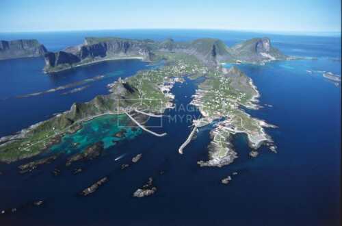 flyfoto av nord-norge, nordland, lofoten, værøy, fiske