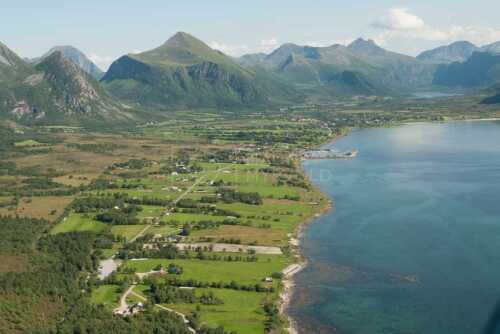 flyfoto av helgeland, salten, meløy, reipå