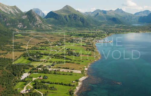 flyfoto av helgeland, salten, meløy, reipå