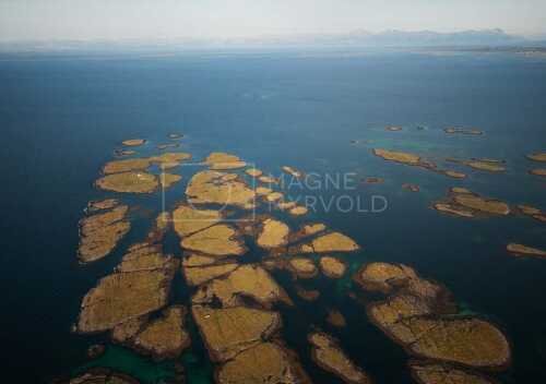 flyfoto av nord-norge, nordland, helgeland, vega, verdensarven, world heritage, unesco