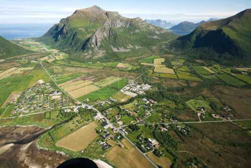 flyfoto av helgeland, salten, meløy, reipå