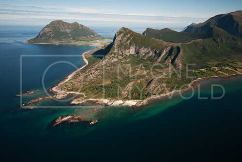 flyfoto av: helgeland, salten, meløy, hornneset