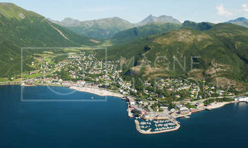 flyfoto av: helgeland, salten, meløy, ørnes