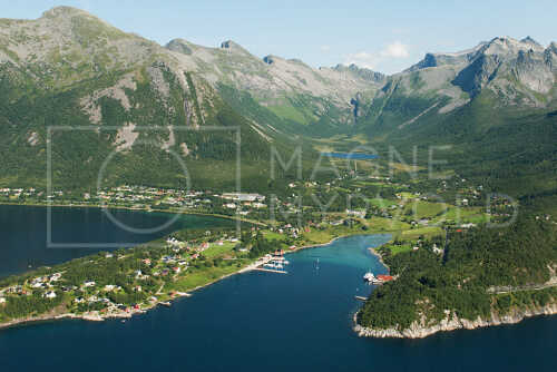 flyfoto av: helgeland, salten, meløy, neverdal