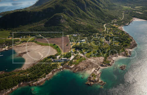 flyfoto av helgeland, salten, meløy, engavågen