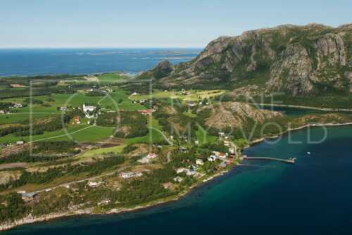 flyfoto av helgeland, salten, meløy, meløya