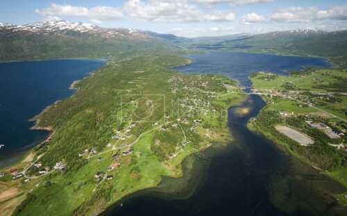 flyfoto av nordland, salten, fauske, valnesfjord