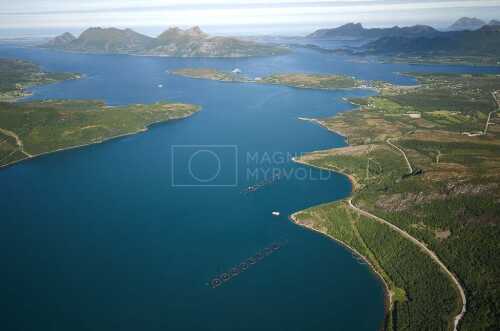 flyfoto av nordland, helgeland, salten, meløy, , halsa