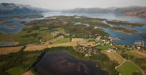 flyfoto av nord-norge, nordland, helgeland, tjøtta
