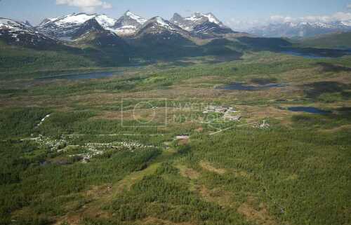 flyfoto av nordland, salten, fauske, valnesfjord, østerkløft
