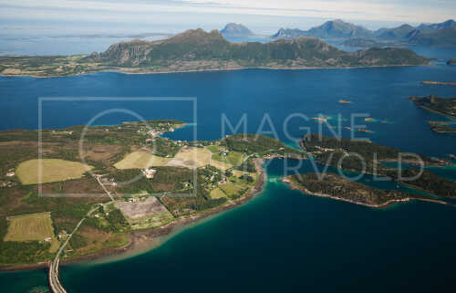 flyfoto fra helgeland, salten, meløy, halsa