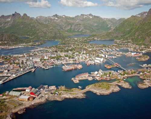 flyfoto av nord-norge, nordland, lofoten, fiske, svolvær