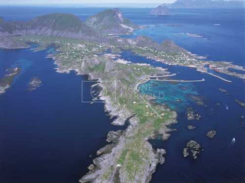 flyfoto av nord-norge, nordland, lofoten, værøy, fiske